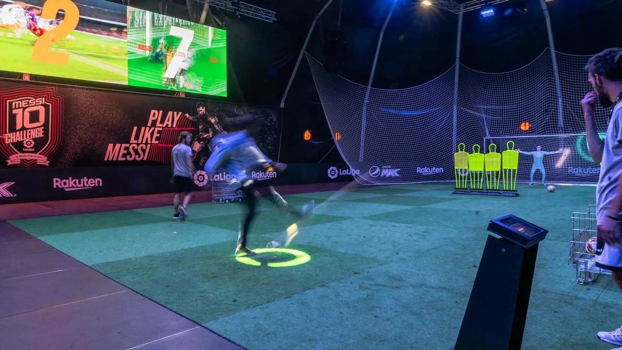 Messi Challenge VR lounge experience